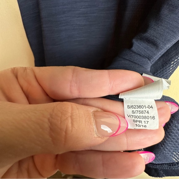 Athleta Kettlebella Tank Top Navy Blue and Coral Women’s Size Small - Picture 14 of 16